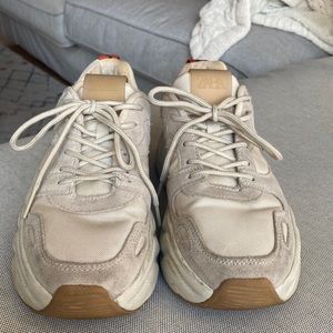 Zara sneakers size 37 Dad shoe style